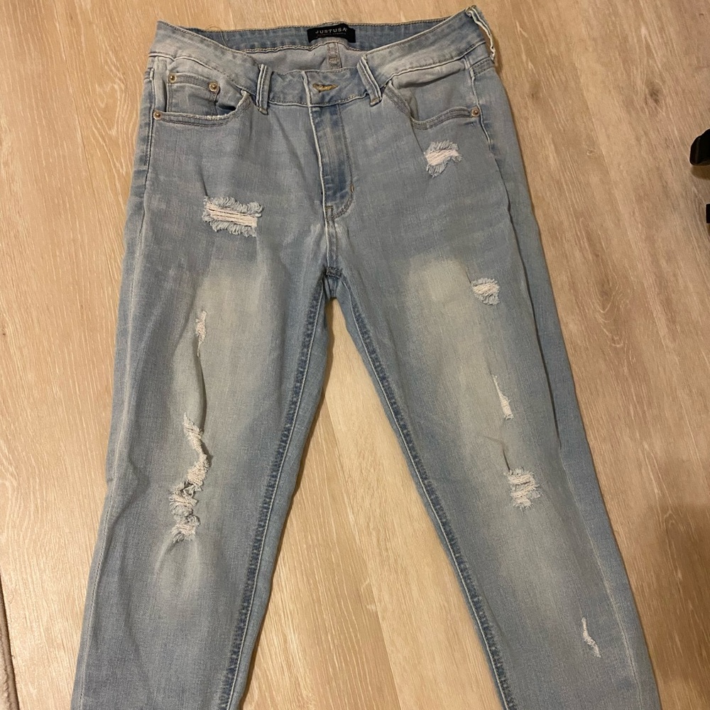 Just USA distressed jeans